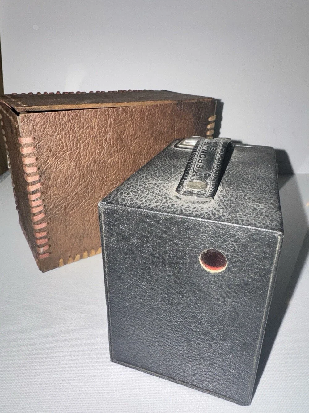 Vintage Kodak Brownie Target Six-20 Box Camera